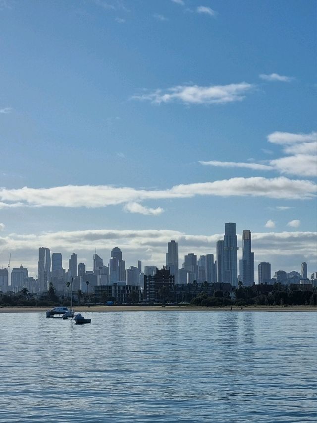 멜버른 스카이라인을 감상할 수 있는 곳 : 세인트킬다 해변🇦🇺