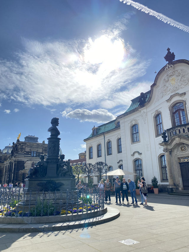 DRESDEN 🇩🇪 - CITY OF CASTLES 