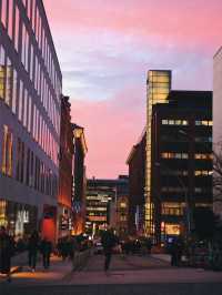 Helsinki | Pink and Purple Sunset and Christmas Market 🎄