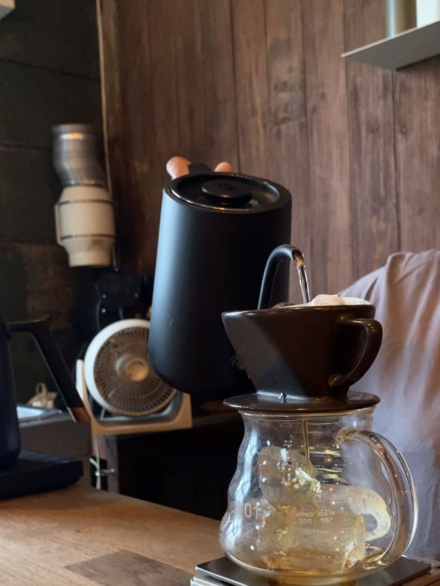 Hipster Specialty Coffee Hidden in Old Factory