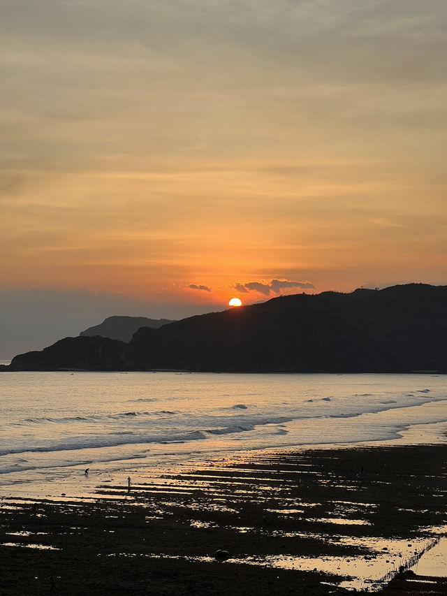 Experience Sunset at Bukit Seger in Kuta, Lombok 🇮🇩