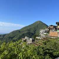 หมู่บ้านโบราณจิ่วเฟิ่น (Jiufen) ไต้หวัน ⛰️🍡