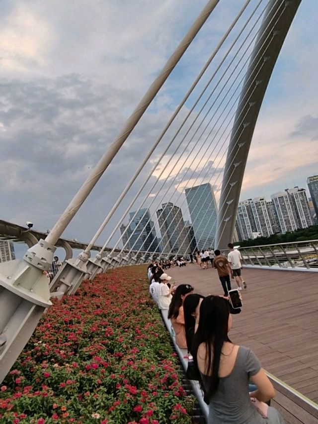 Best place to enjoy Guangzhou view!!