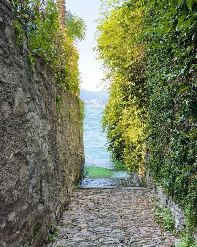 Immerse Yourself in Charm and Breathtaking Views on Lake Como