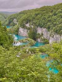 克羅地亞🇭🇷 |走入東歐版九寨溝💎寶石綠湖水十六湖公園