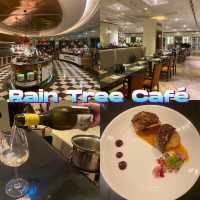 ดินเน่อร์สุดประทับใจที่ Rain Tree Café