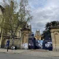 牛津大學（University of Oxford）歷史悠久的學府