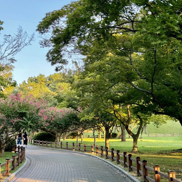 GYEONGJU'S HIDDEN TREASURES | THE ROYAL TOMBS OF THE SILLA DYNASTY 