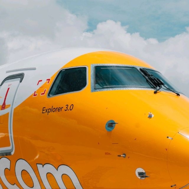 Nok Scoot: A Fun Budget Airline from Singapore to Phuket! 🛫