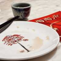 "Authentic Cantonese Dining at Tao Tao Ju, Guangzhou"