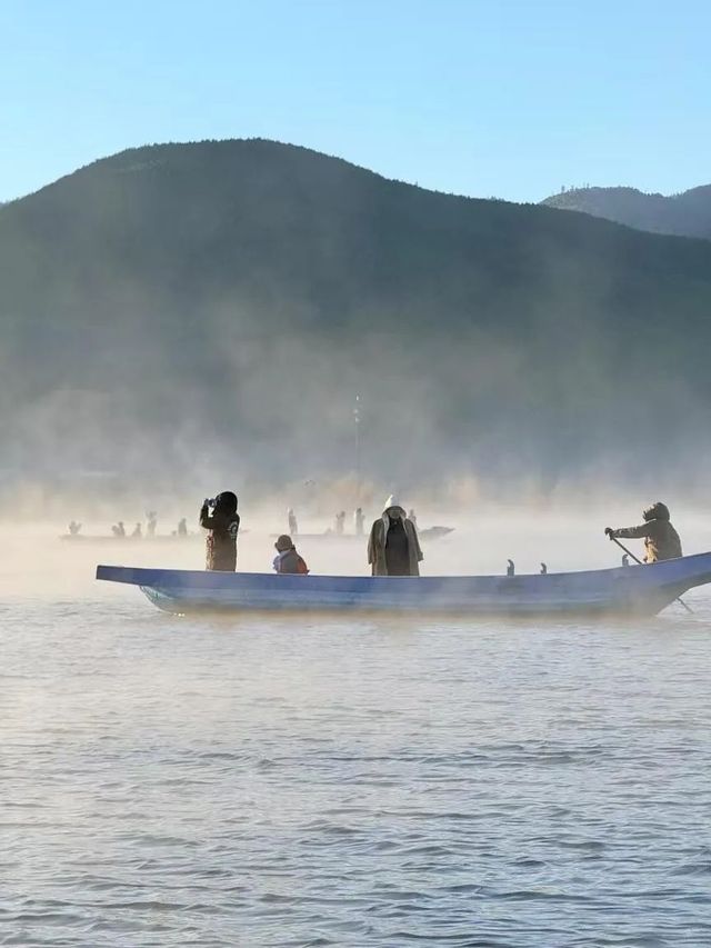 瀘沽湖大霧！美得令人失語！誰懂！！