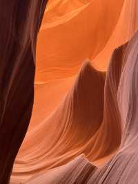 🏜️มหัศจรรย์ของแสงสี Lower Antelope Canyon