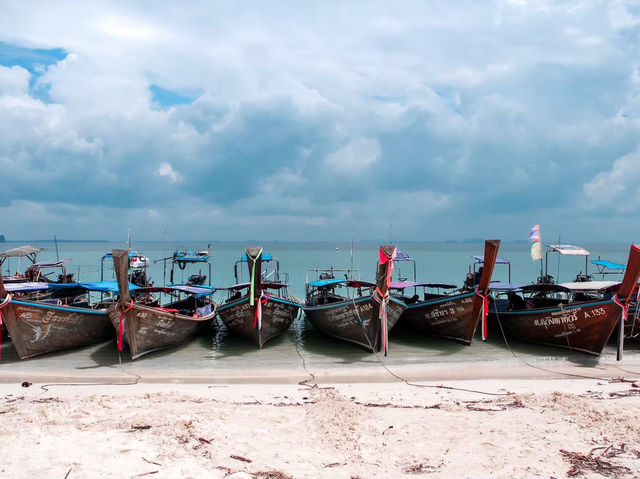 รีวิว เที่ยวเกาะปอดะ กระบี่ 🏝️