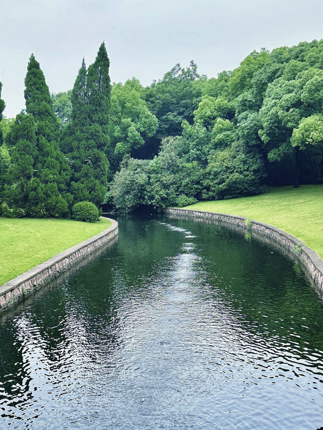 這座隱藏極深的秘密花園，居然開放啦