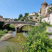 Le Village des Bories：石頭村落裡的時光旅行，與普羅旺斯的心跳