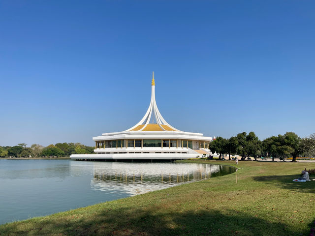 Suan Luang Rama IX Park