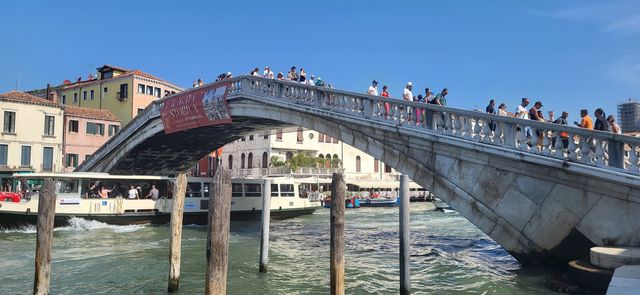 “橋”城威尼斯的橋