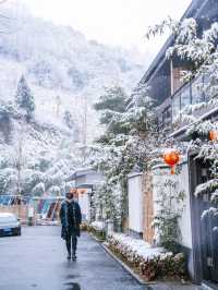 冰雪溫泉，冰火兩重天的震撼體驗