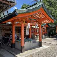 京都！伏見稲荷大社「東丸神社」学問向上と受験合格の神様