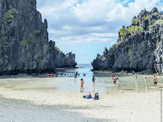 Hidden Beach palawan