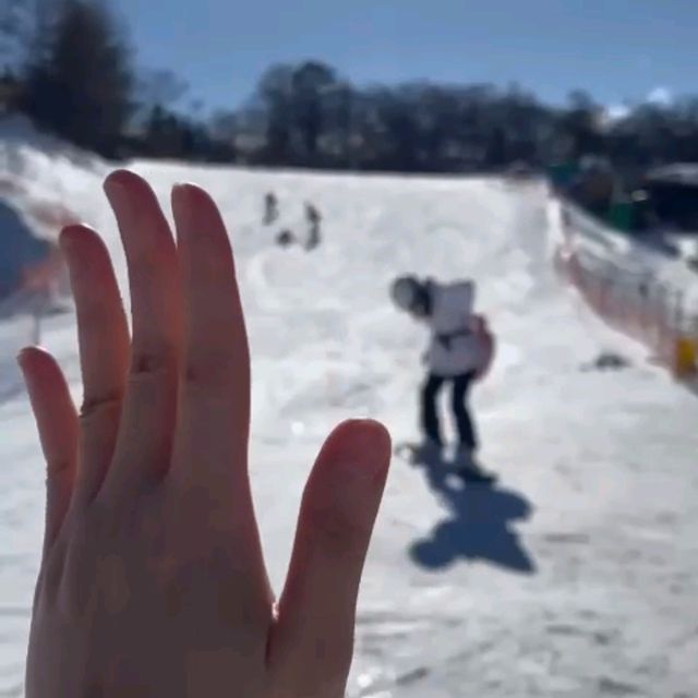 「輕井澤王子大飯店滑雪場攻略」- 1分鐘到達，購物廣場滿足購物欲