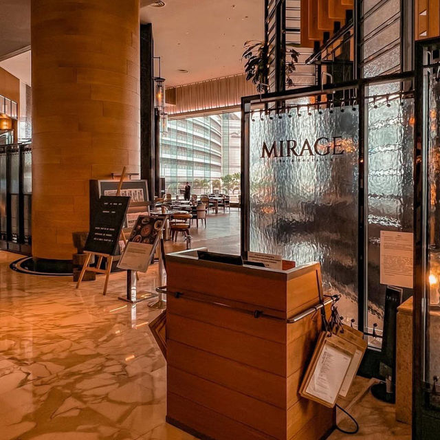 Mirage Bar & Restaurant Hong Kong