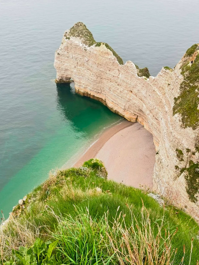 A Stroll Through Étretat: Cliffs, Legends, and Quirky Tales