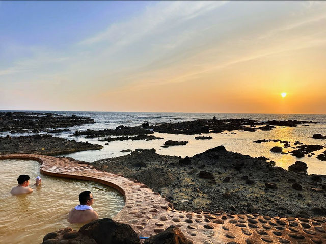 Sunsets at Tsuka Fukase-cho, Aomori