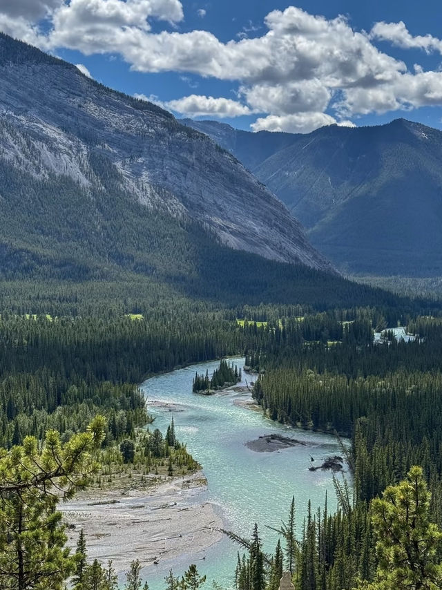 Banff National Park: Where Nature Paints Perfection