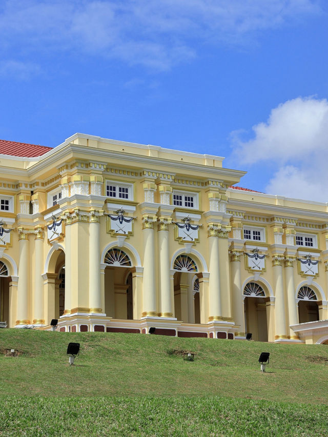 Sultan Abu Bakar Mosque: A Majestic Blend of History and Architecture