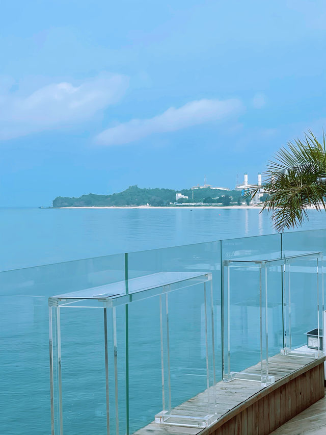 My girlfriend said: Let's go to Dapeng Peninsula and stay at this seaside hotel!