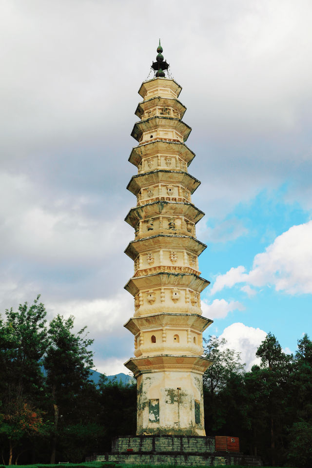 跟著黑神話：悟空遊中國：大理千年古寺