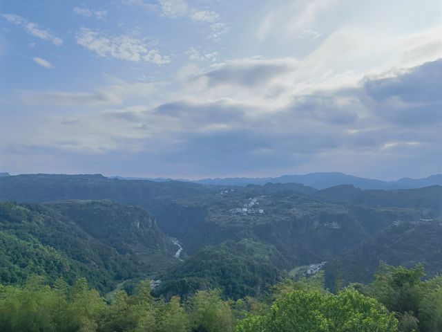 穿岩十九峰—浙江紹興新昌