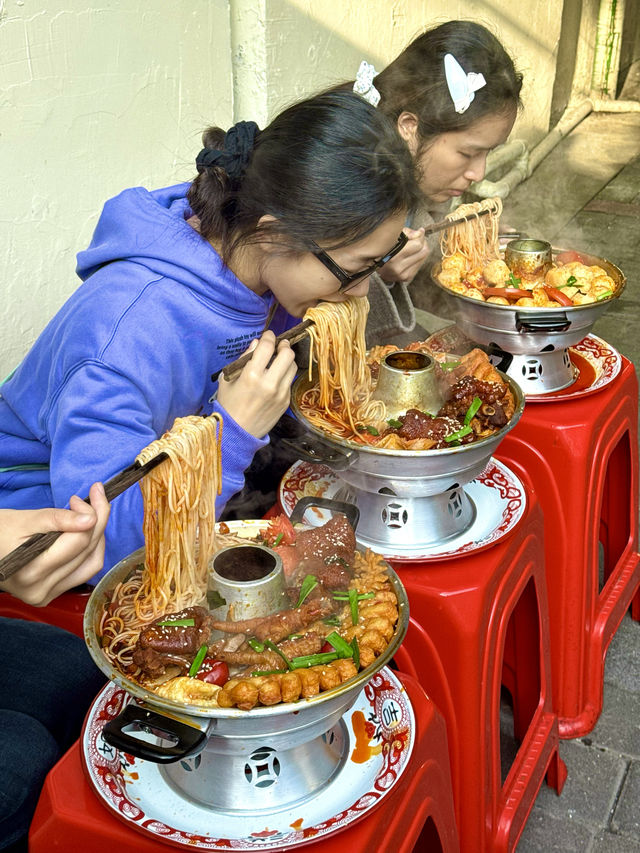 在石油路！！人均20左右吃飽飽！