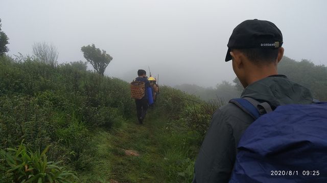 Mount LoiMi Trek: A Journey through Shan State