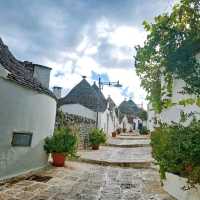 Alberobello Italy and the trulli