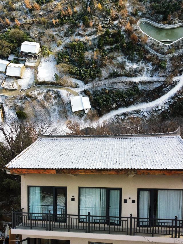 秦嶺|一家村落式森林民宿。