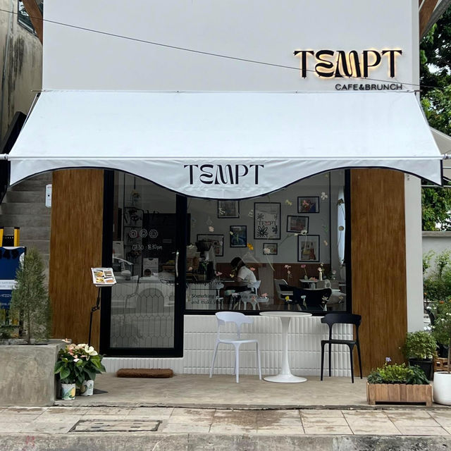 TEMPT Cafe & Brunch 