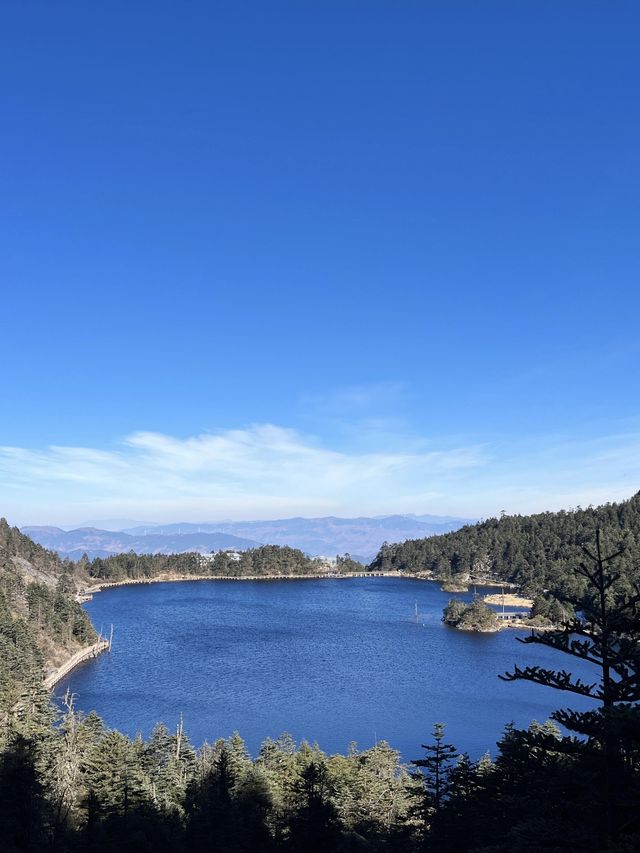 雪後的螺髻山，依然美得令人讚嘆