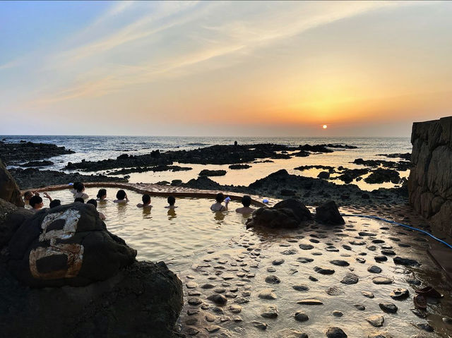 Sunsets at Tsuka Fukase-cho, Aomori