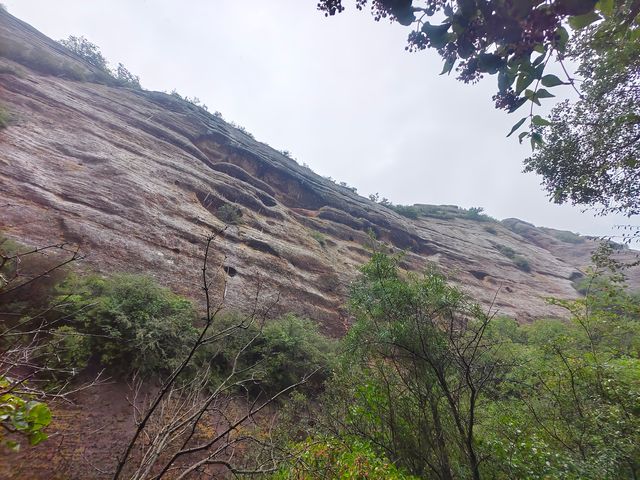 風景壯麗的中國版科羅拉多大峽谷遊玩攻略，