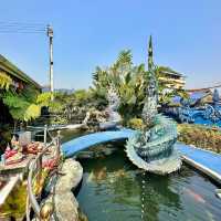 The Enchanting Blue Temple of Chiang Rai