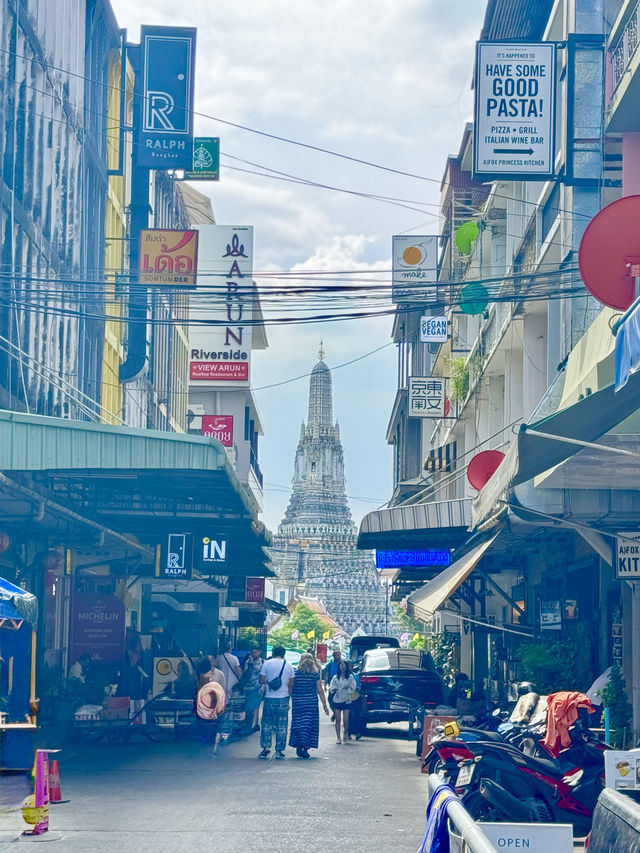 鄭王廟-臥佛寺-周邊泰服半日遊