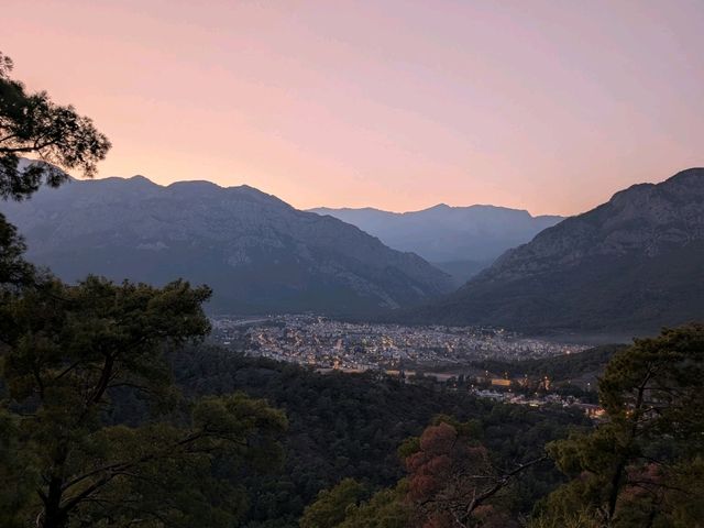 Light Hiking in Kemer: Çalıştepe and a Few Bonus Hills