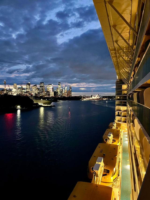 If you have the chance, you must come to the 🇦🇺Sydney Opera House.