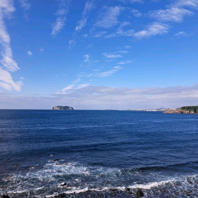 濟洲島柱狀節理帶🏞️天帝淵瀑布📸鳥島新緣橋🌁龍淵峽谷👣熱門打卡景點介紹👍