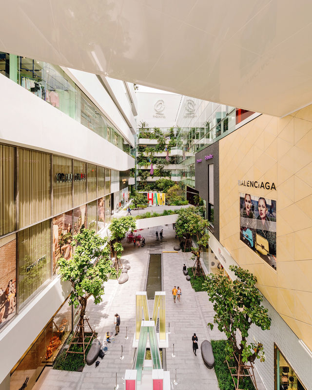 Uncover Bangkok's Best Shopping Malls