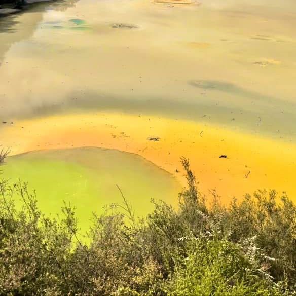 Earth's Fury Unleashed: A Breathtaking Visit to Waiotapu Thermal Wonderland