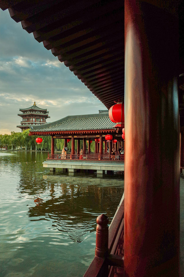 西安大唐芙蓉園，一場穿越時空的旅行。