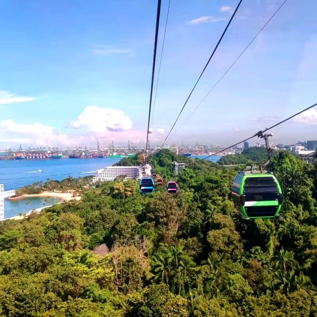 🇸🇬 A Bird's-eye View of Sentosa Island, Singapore